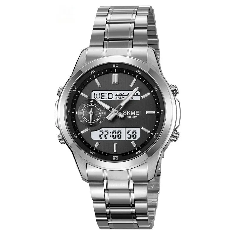 Men's luminous steel strap watch with multifunctional dial in gold finish
