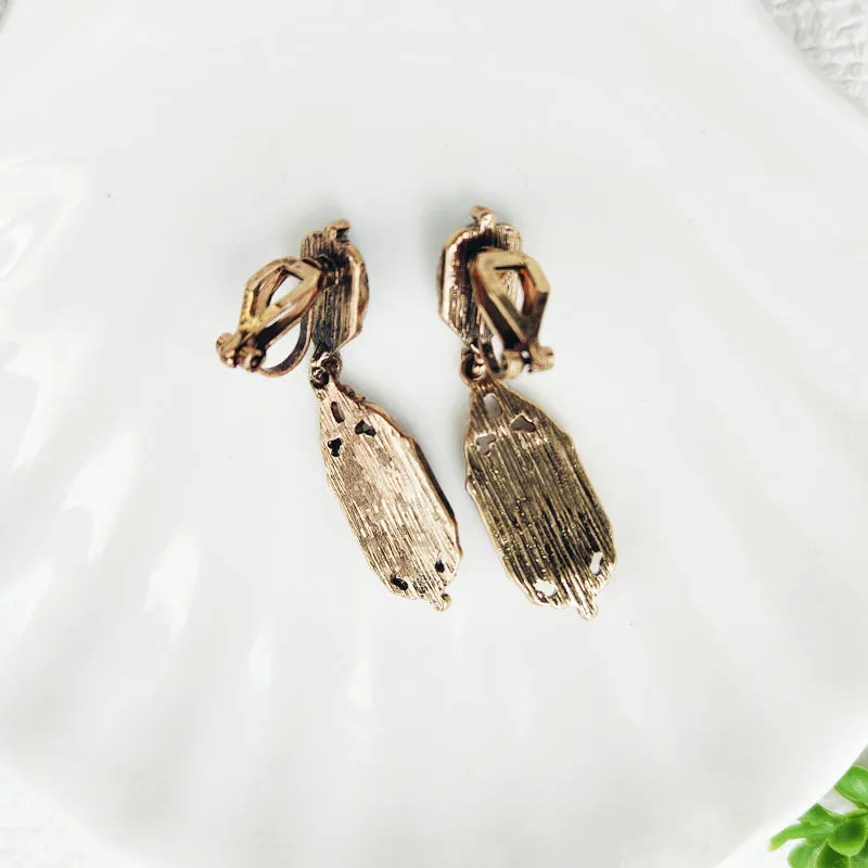 Chinese style alloy earring with electroplated finish, silver needle option, round shape