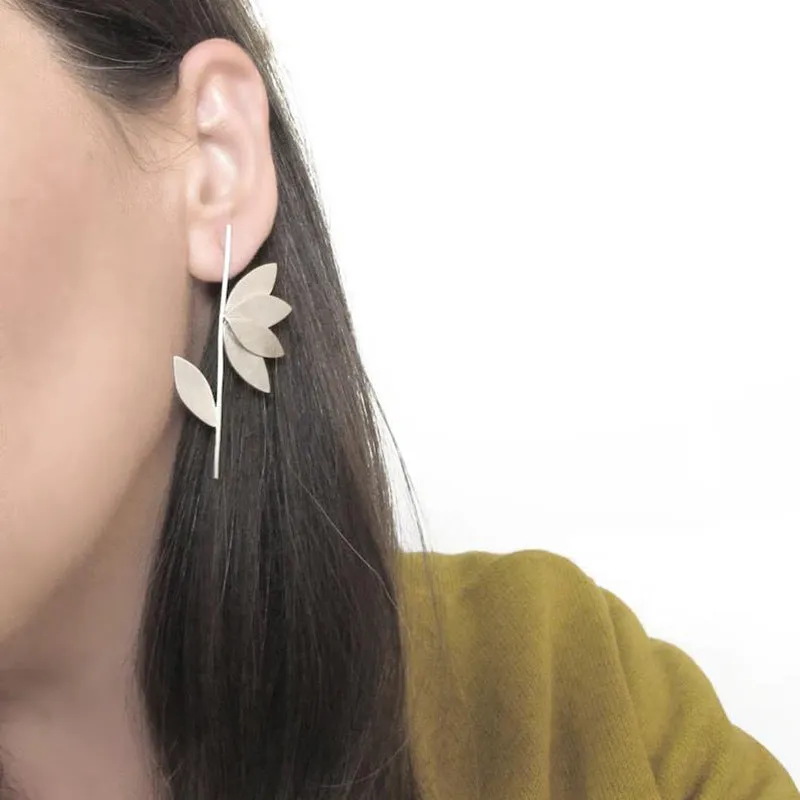 Retro silver alloy leaf earrings with flower shape ethnic style for women