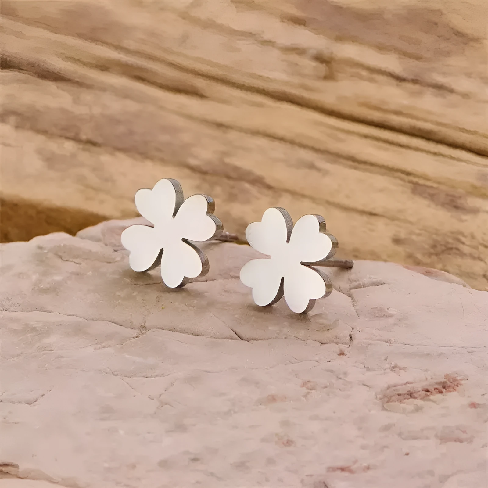Stainless steel non-fading gold electroplated four-leaf clover earrings 10mm women's jewellery