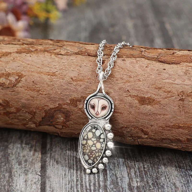 Vintage owl pendant necklace with turquoise alloy finish on zinc alloy cross chain