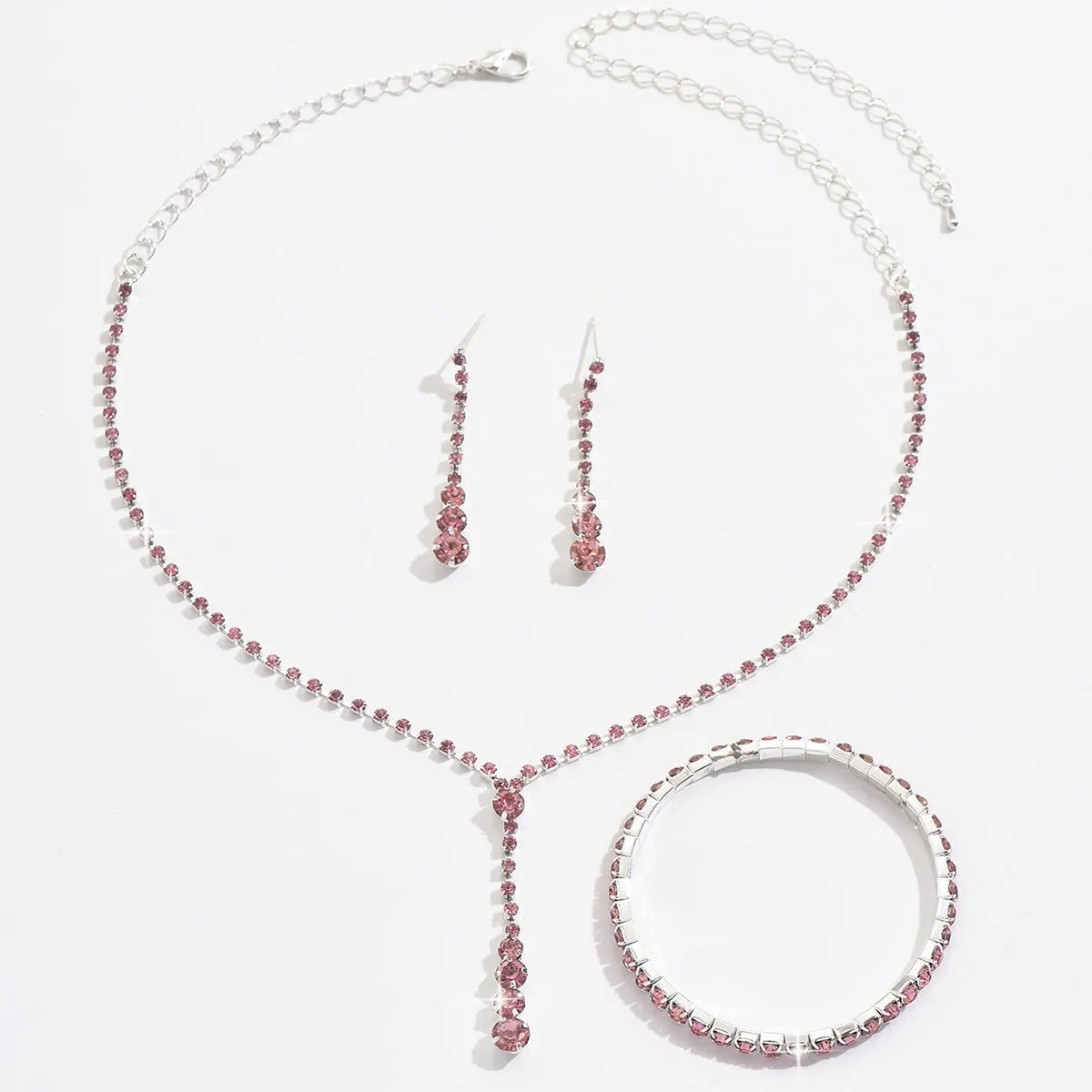 Women's bridal jewellery set with rhinestone heart pendants on snake chain