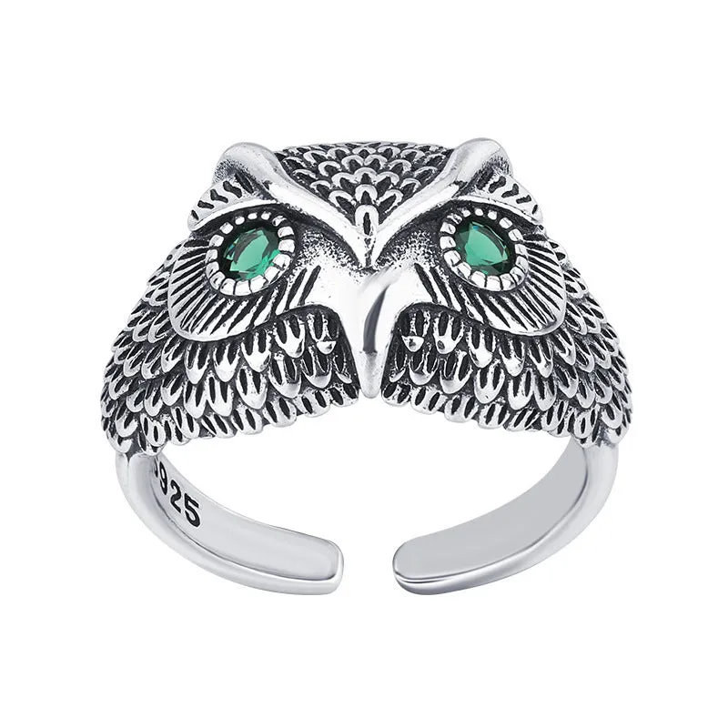 Retro vintage casual owl ring in copper with adjustable opening and blue gemstone finish