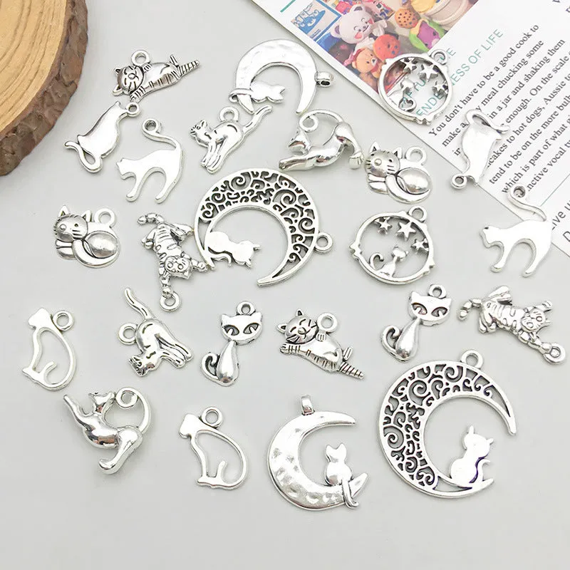 24 mixed ancient silver zinc alloy cat pendant charms with retro style on white background