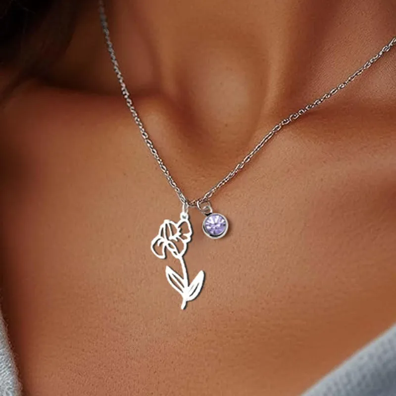 Stainless steel flower pendant necklace with rose-inspired design and adjustable O-link chain