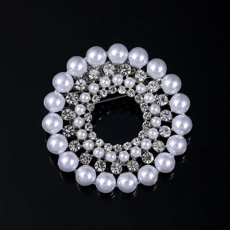 Minimalist pearl floral brooch with diamond flower detail in alloy, sweet and cool style, available in multiple colours