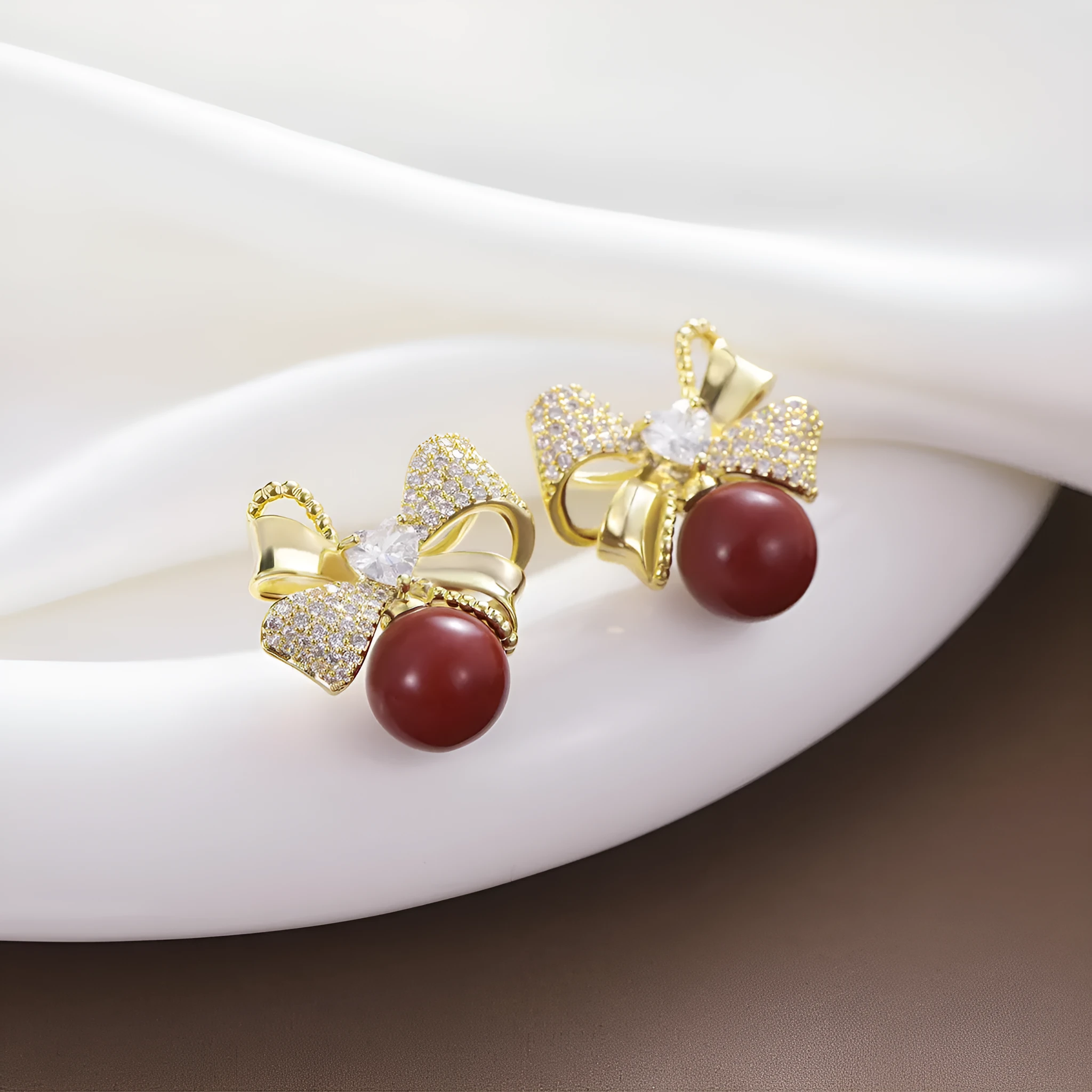 Beizhu zircon gold plated red high colour preserving stud earrings on white background