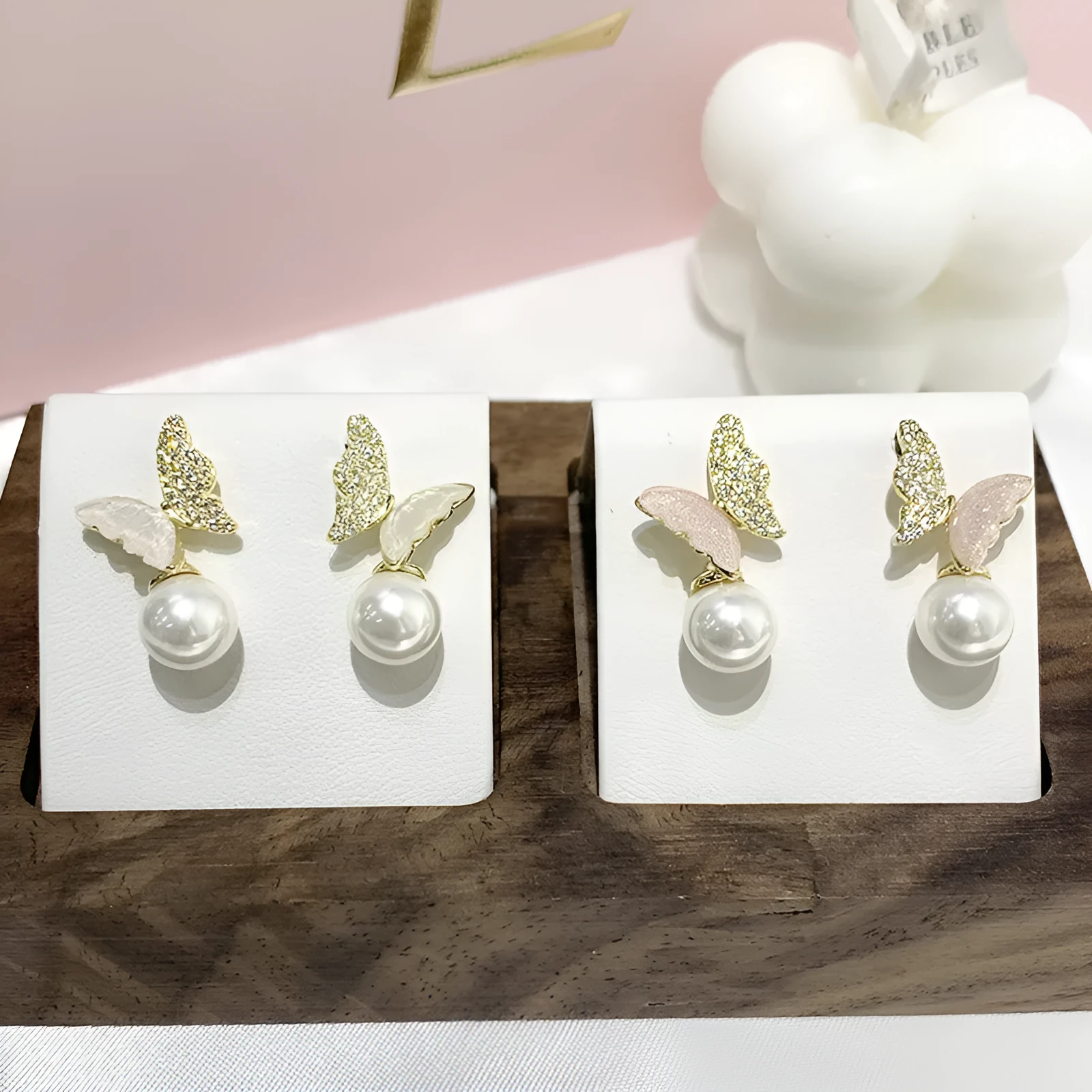 Pearl Zircon Bow Temperament Light Luxury Niche Earrings in pink colour, dangle style
