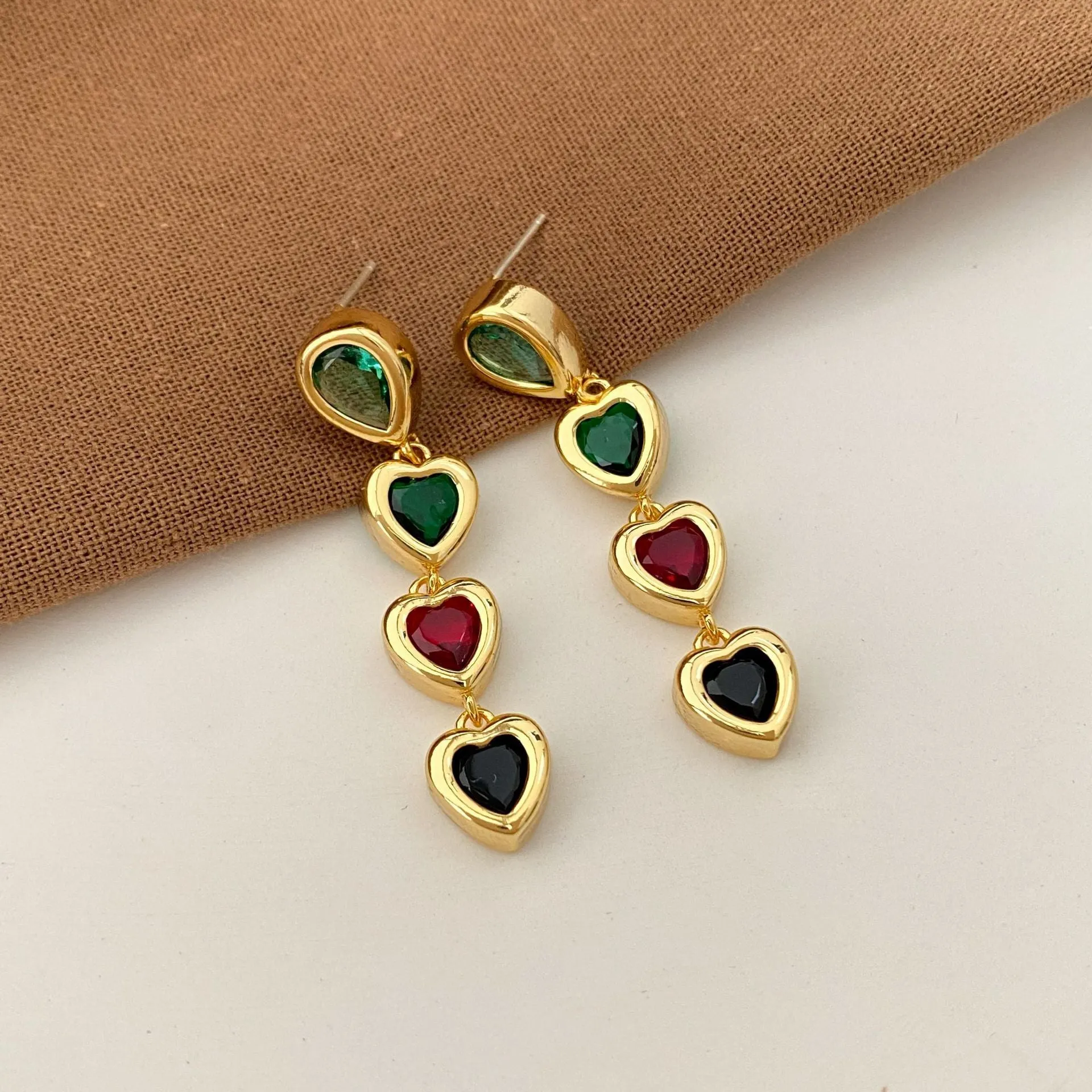 Women's copper heart pendant tassel earrings with inlaid zircon, ear clip pair