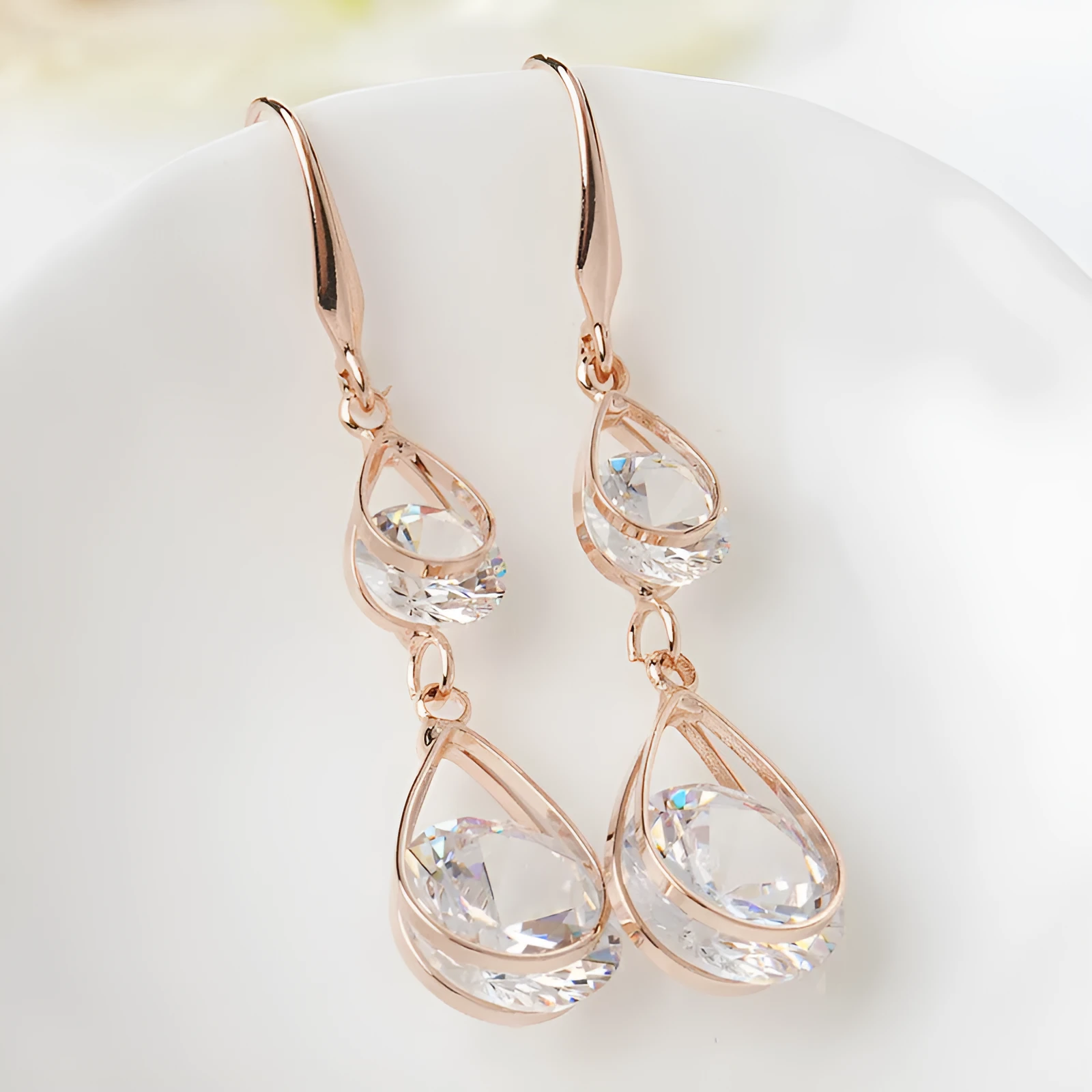 Women's teardrop earrings silver plated alloy inlaid artificial gemstones gold colour electroplating craft