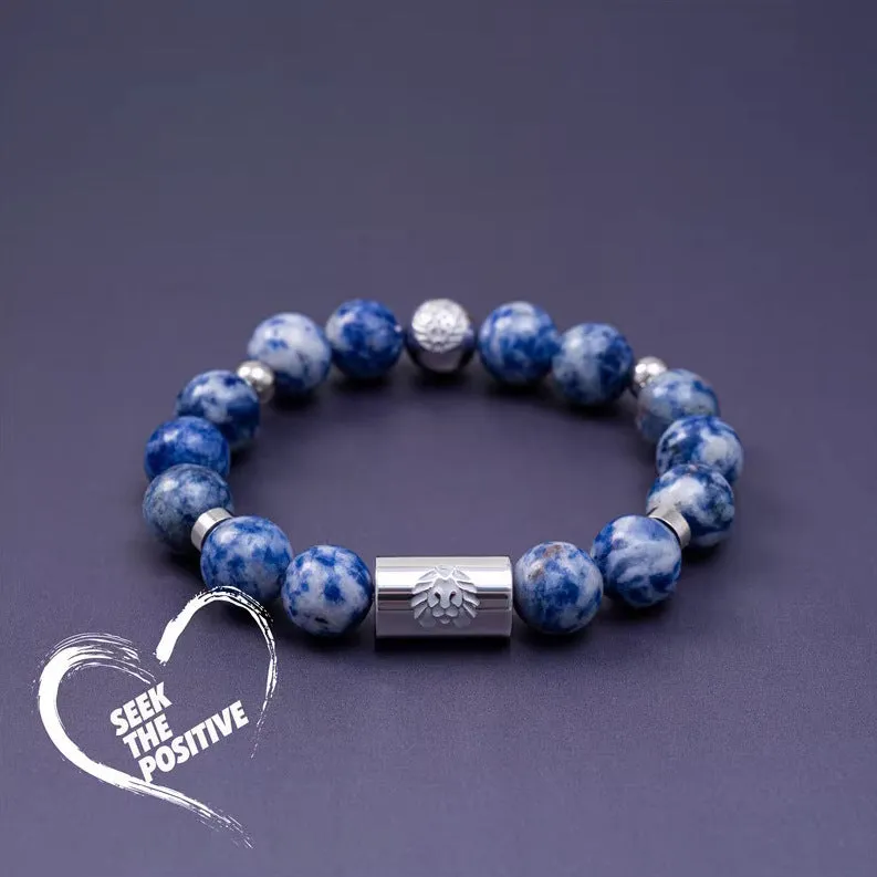 Geometric bodhi bead bracelet in ethnic style with multiple colour patterns including black and white Qiankun design