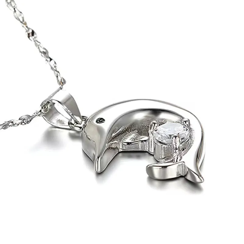 Silver-plated dolphin pendant necklace with mixed gem inlay on O-link chain, 41-50cm, women's Korean-style copper jewellery
