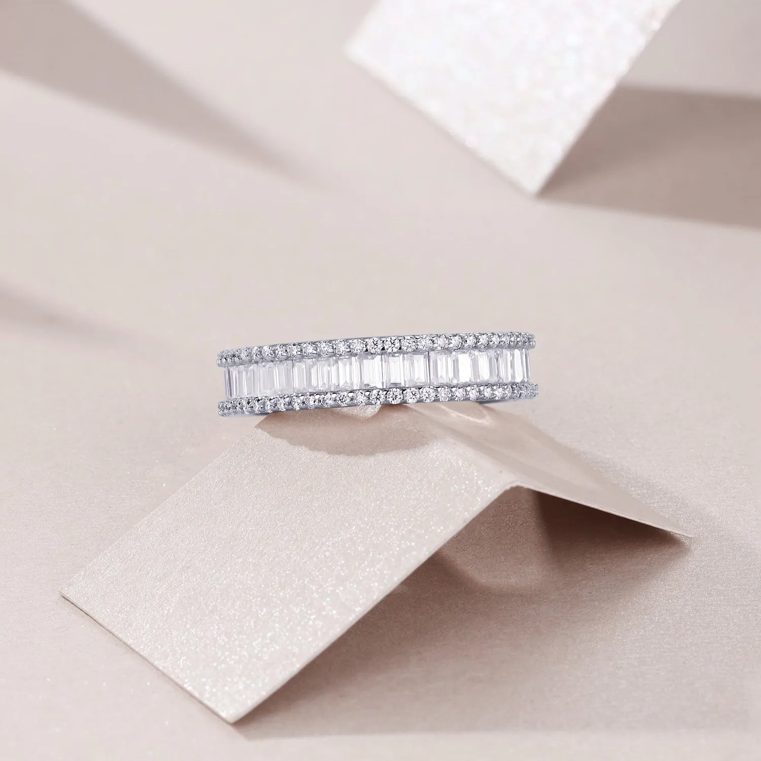 Studded With Stars moissanite wedding ring set on S925 silver platinum-plated band in gift box