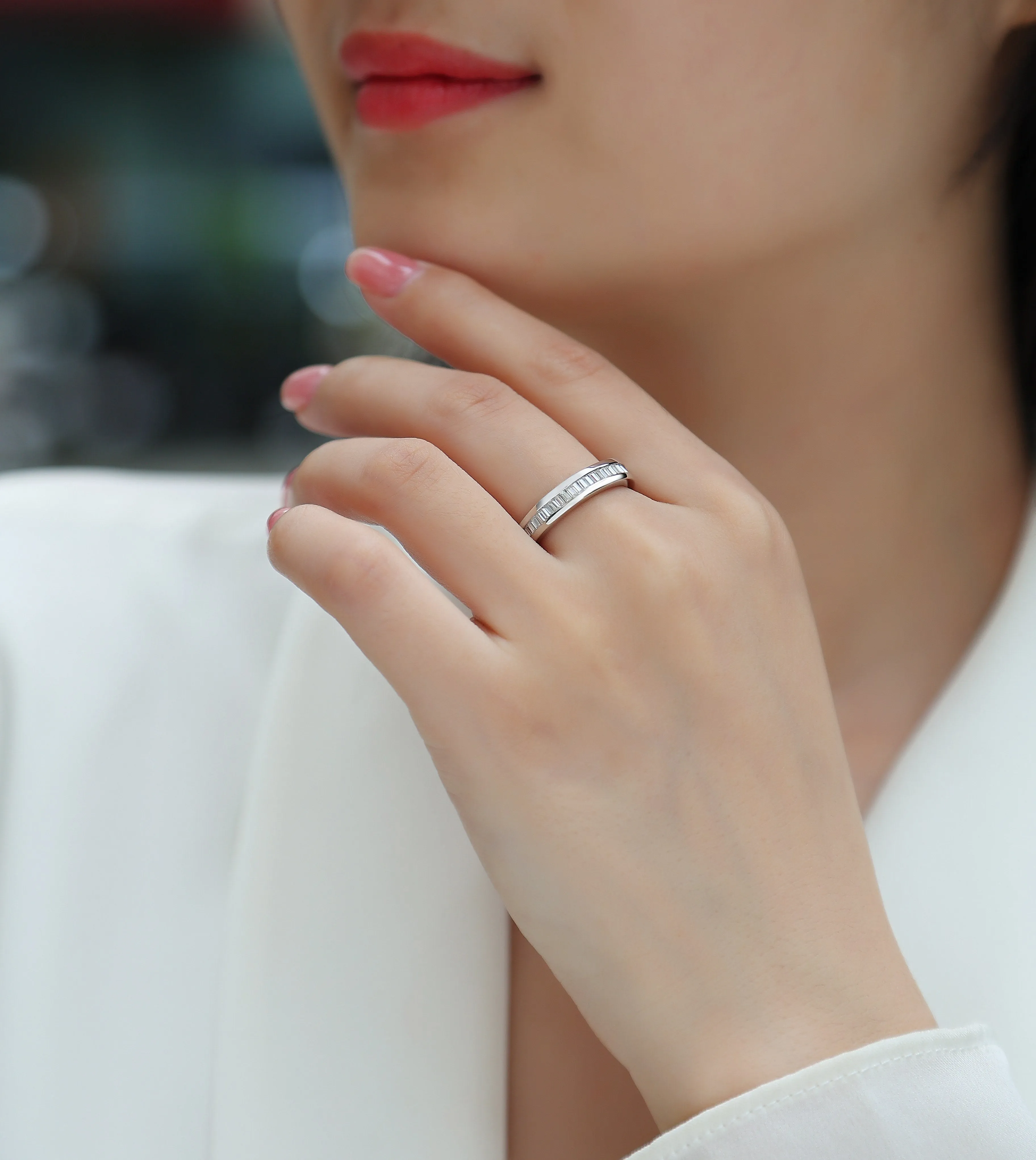 Square moissanite wedding ring set in S925 silver with platinum plating, gift box and GRA certificate