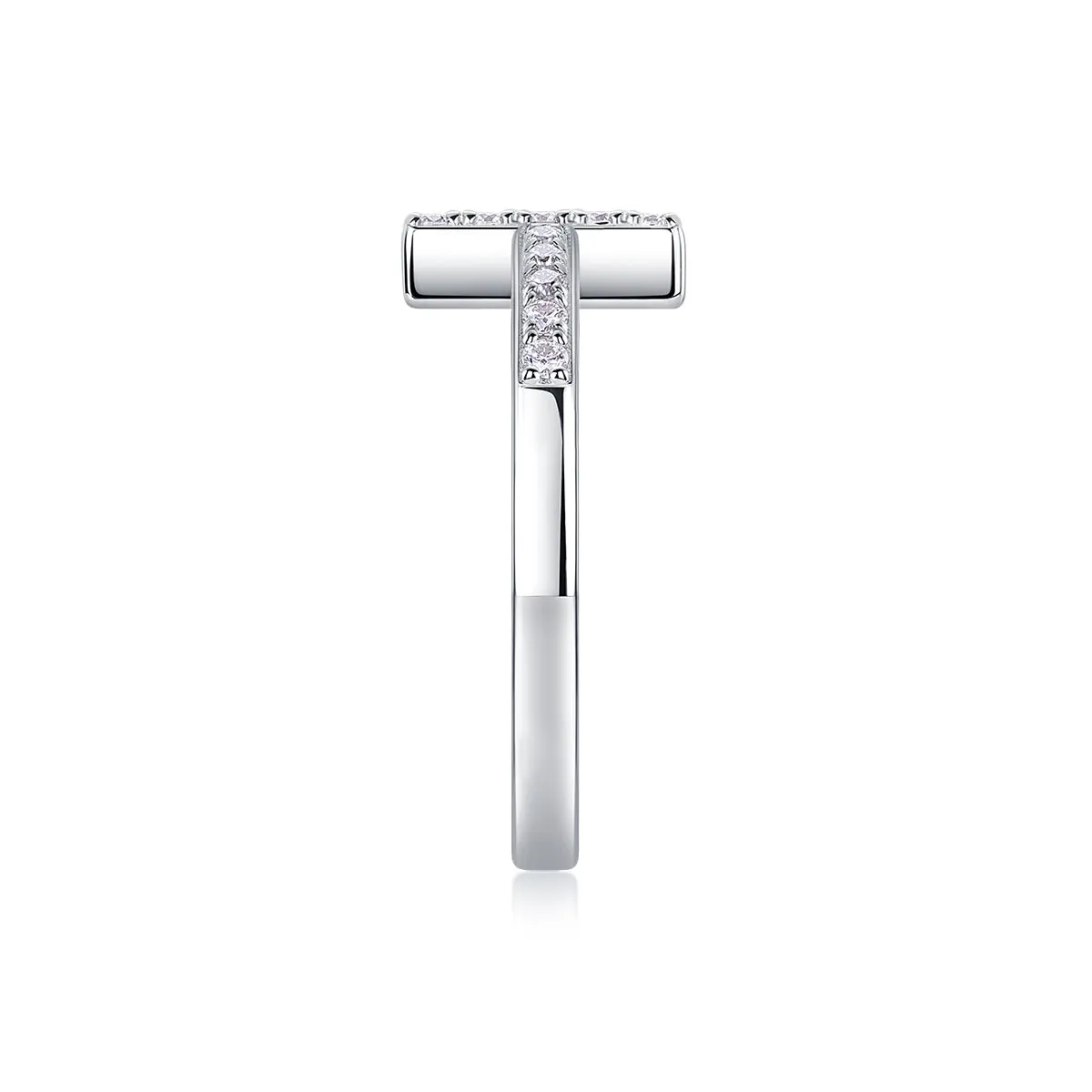 The Holy Light Cross wedding ring set with moissanite stone in gold-plated S925 silver on gift box