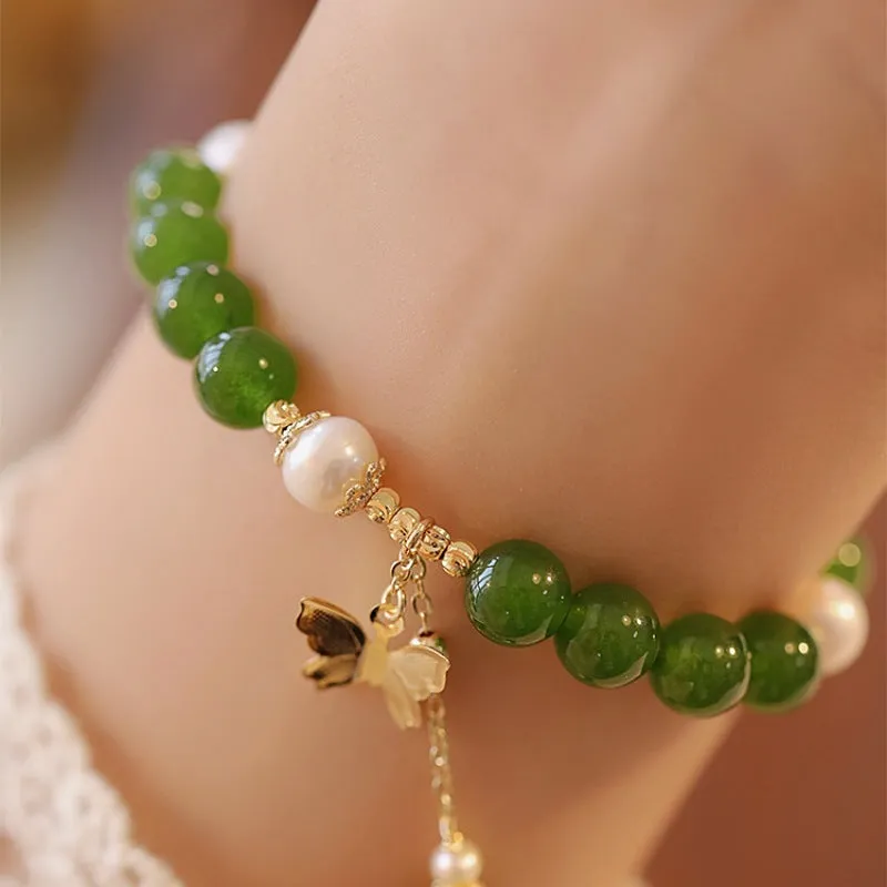 Natural green chalcedony bracelet with geometric design and round elements for women
