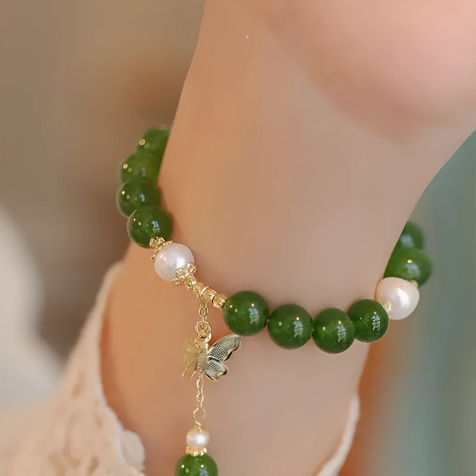Natural green chalcedony bracelet with geometric design and round elements for women
