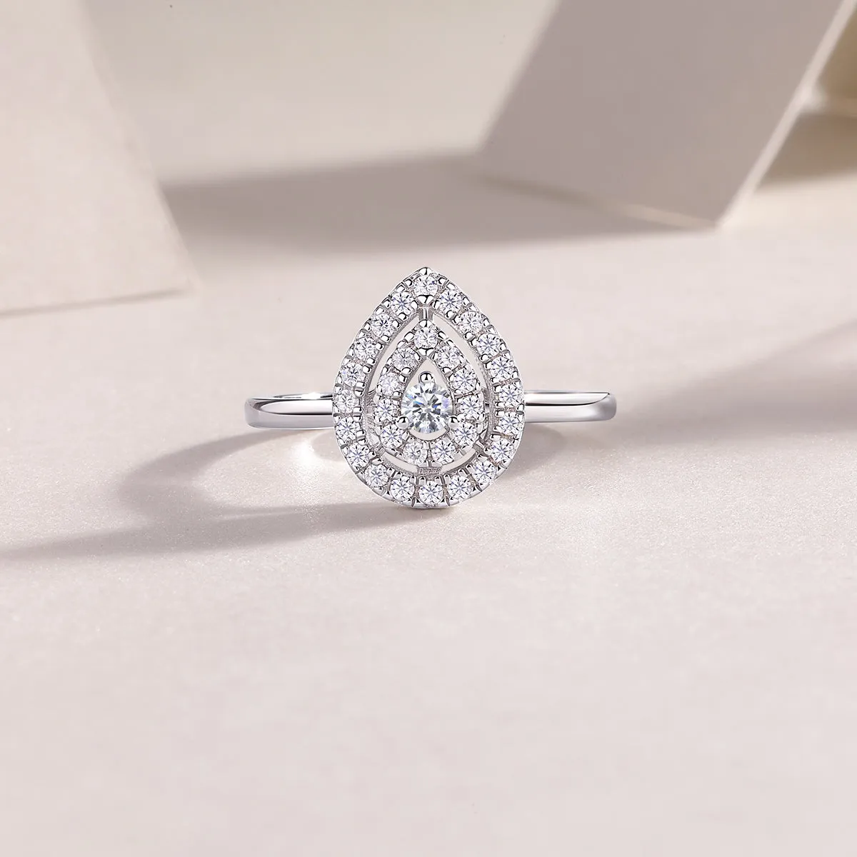 Moissanite wedding ring set S925 silver gold-plated in gift box with GRA certificate