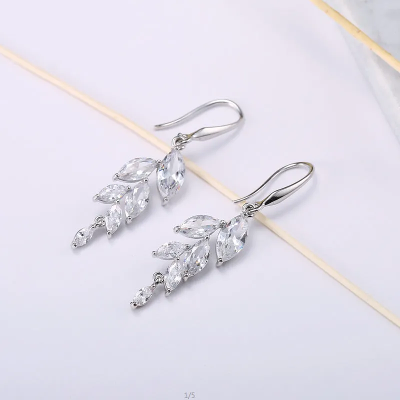 Leaf-shaped zircon earrings for women in rose gold white finish on copper alloy