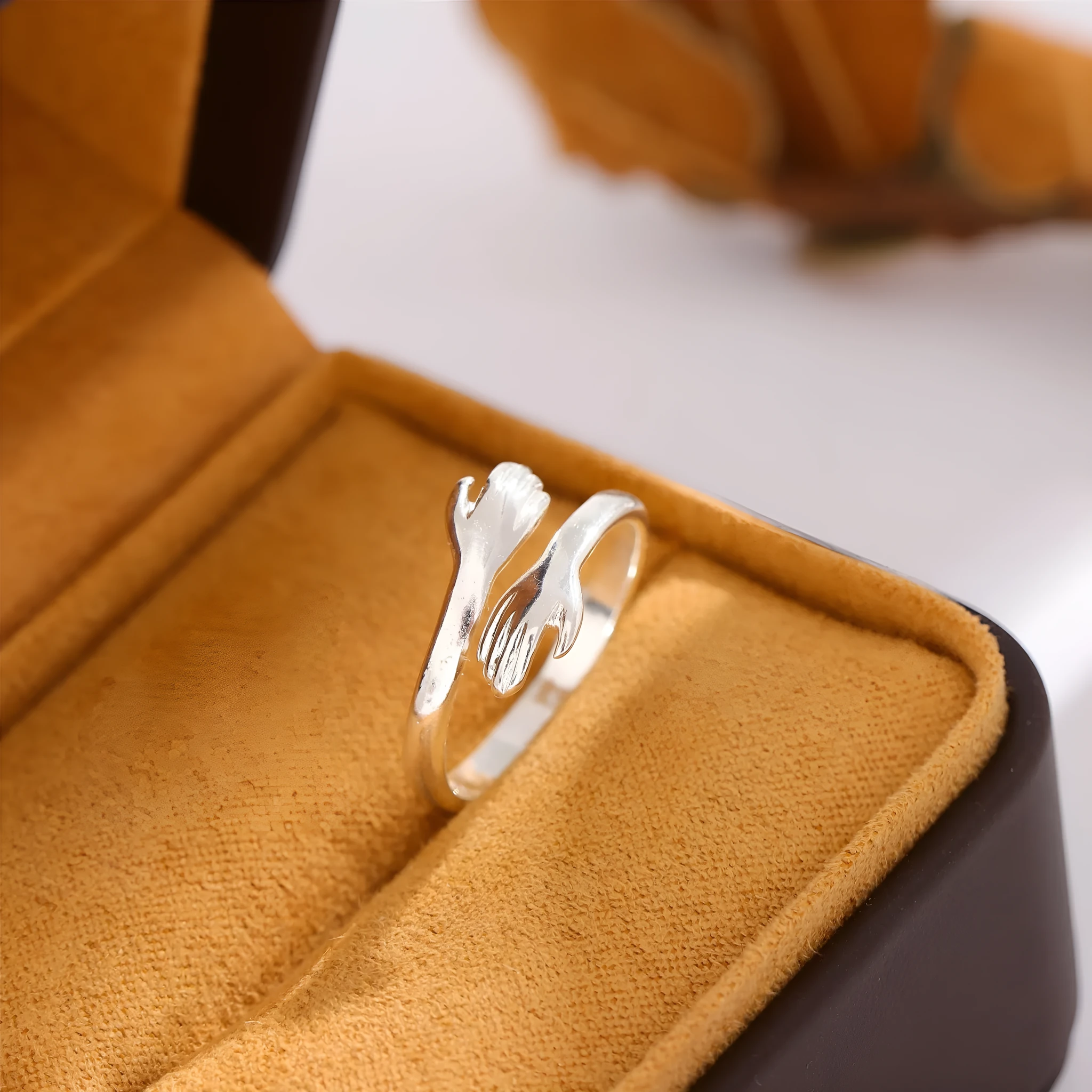 Creative geometric adjustable ring in copper with silver plating