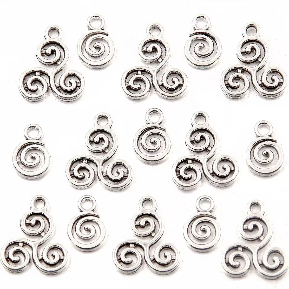 Double-sided hollow circle alloy pendant in simple round style, 7x11mm or 13x15mm, electroplated finish