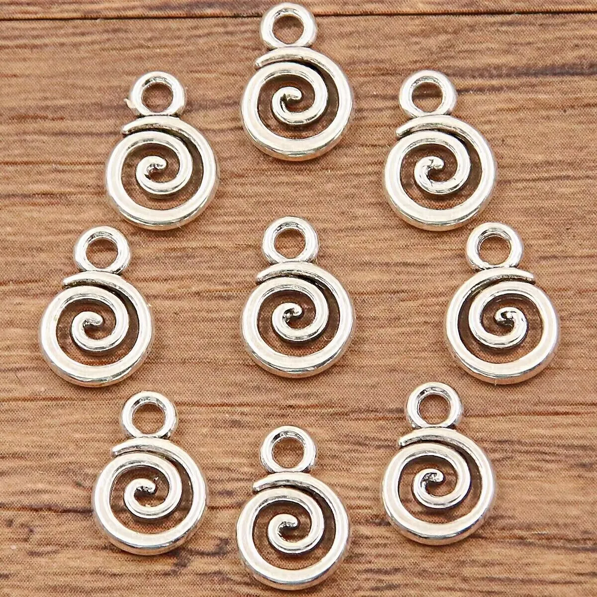 Double-sided hollow circle alloy pendant in simple round style, 7x11mm or 13x15mm, electroplated finish