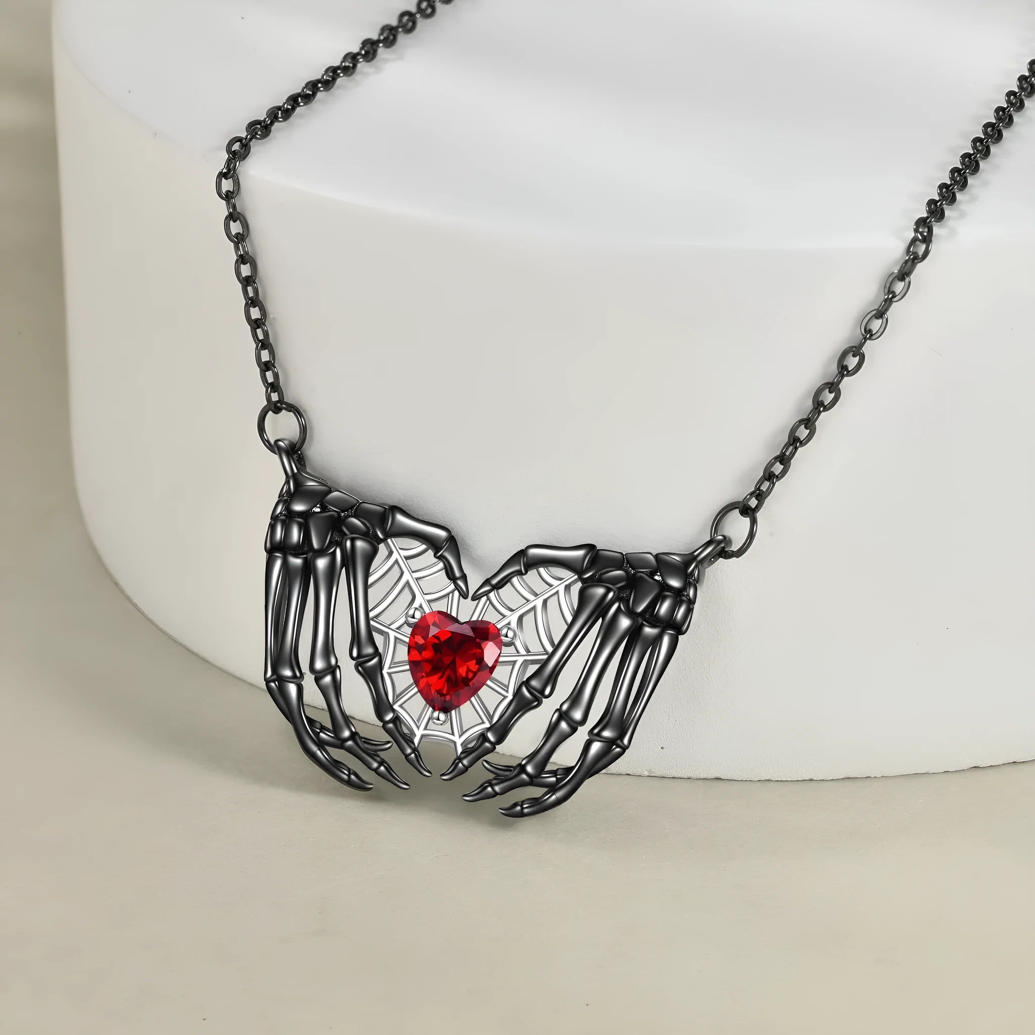 Dark red love ghost claw pendant necklace with copper heart shape on O-ring chain, adjustable perimeter 41-50cm