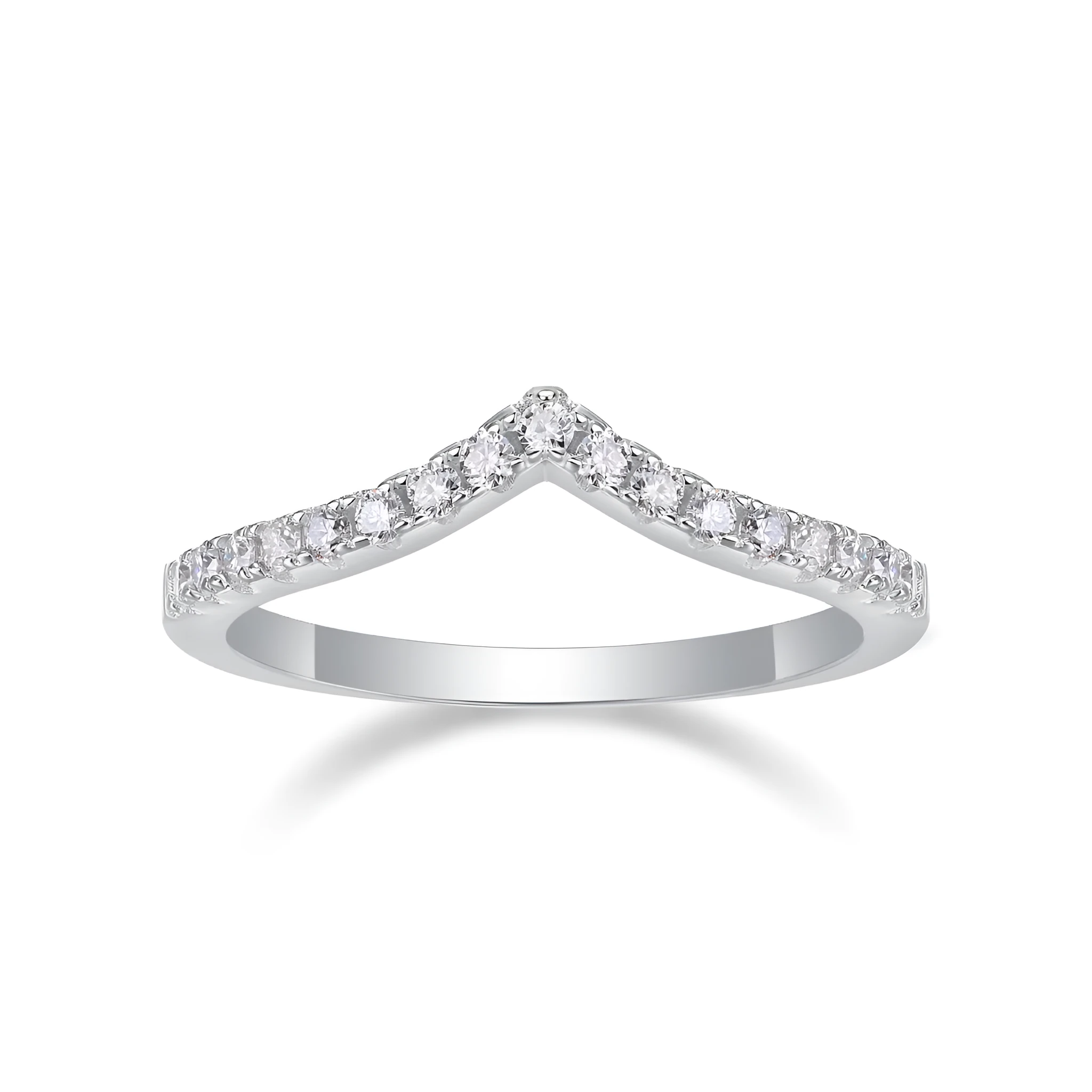 Moissanite wedding ring set on S925 silver with platinum plating, ring size 7, with gift box and GRA certificate
