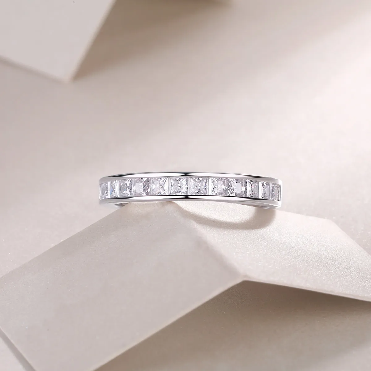 Wedding ring set with moissanite stone S925 silver platinum plating gift box sizes 5-9