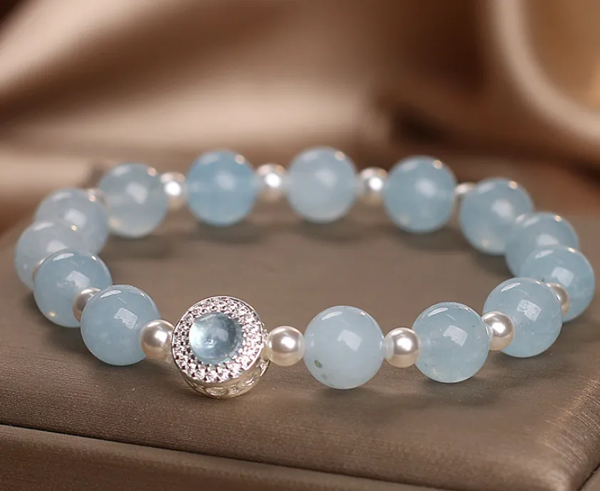 Natural aquamarine crystal bracelet for women in sky blue with original design