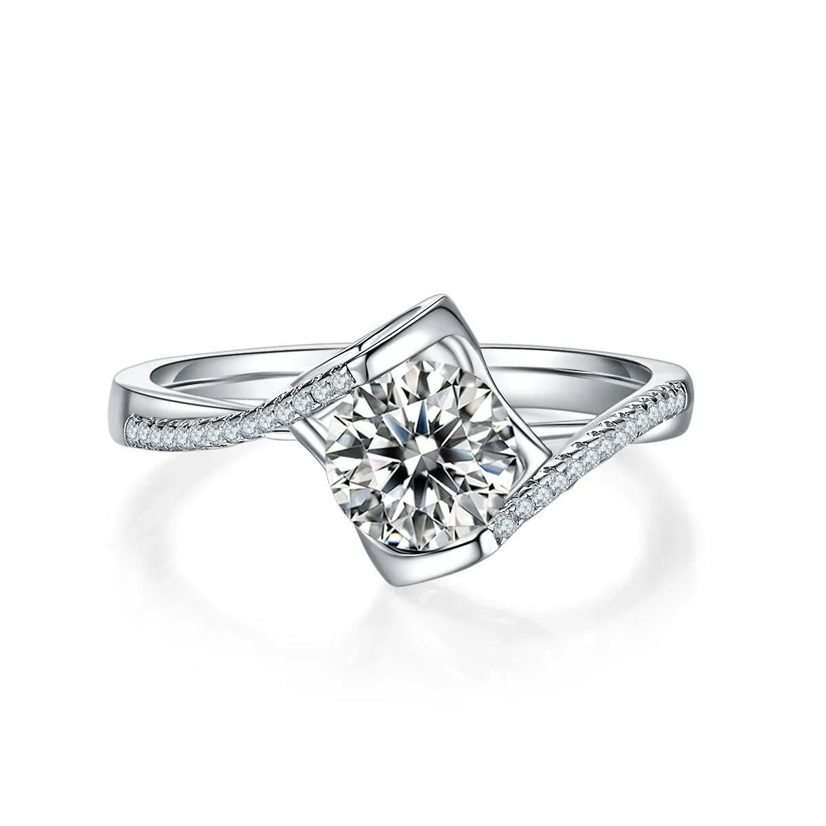 1-carat moissanite wedding ring set on S925 silver with platinum plating, gift box included