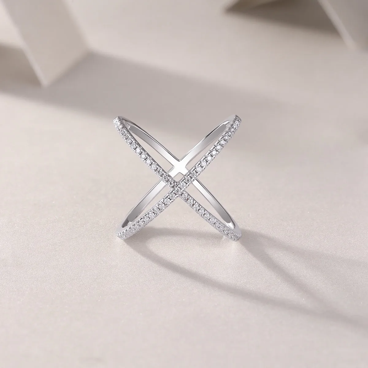 X-shaped heart moissanite wedding ring set in S925 silver with platinum plating gold colour