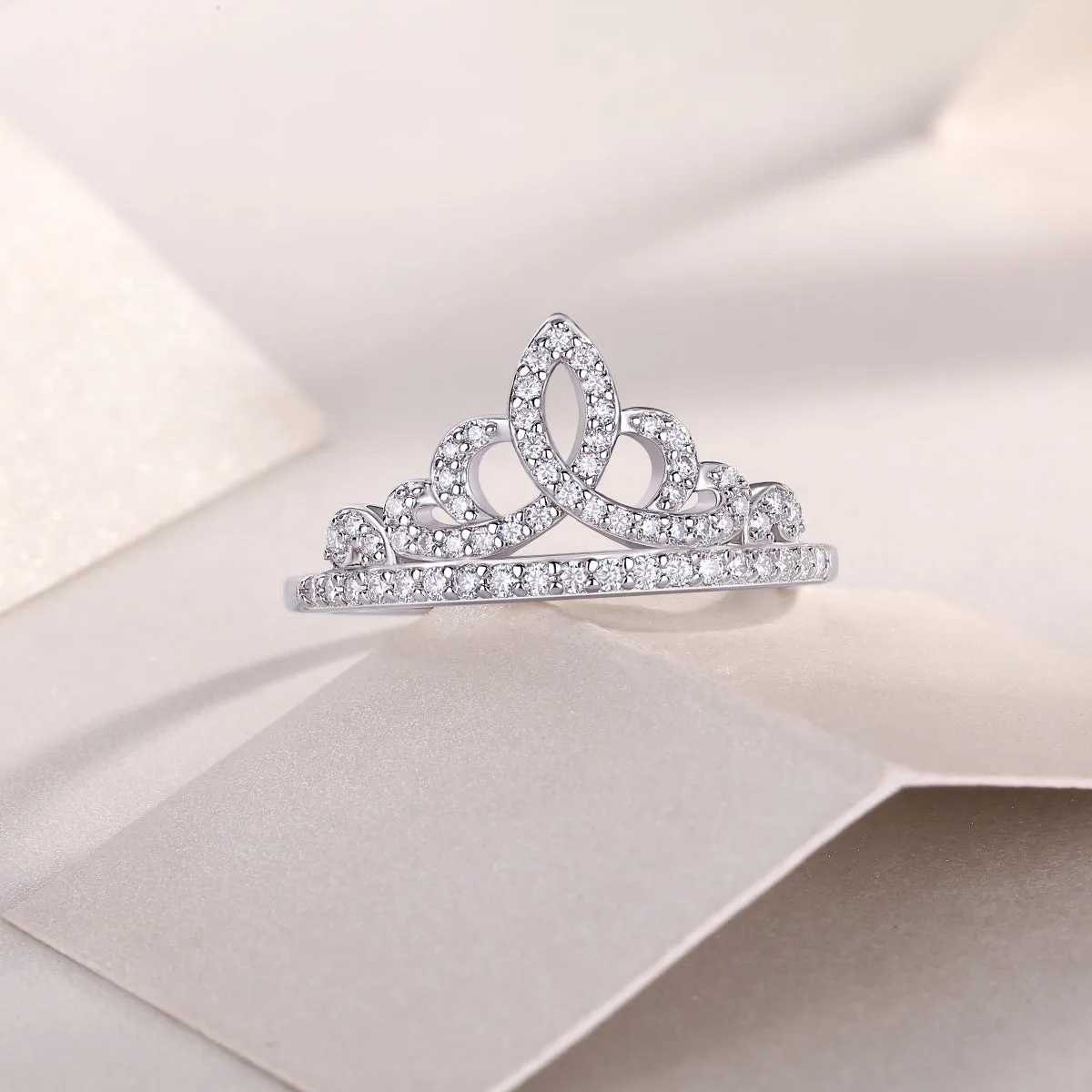 Moissanite wedding ring set in gold S925 silver platinum-plated with GRA certificate