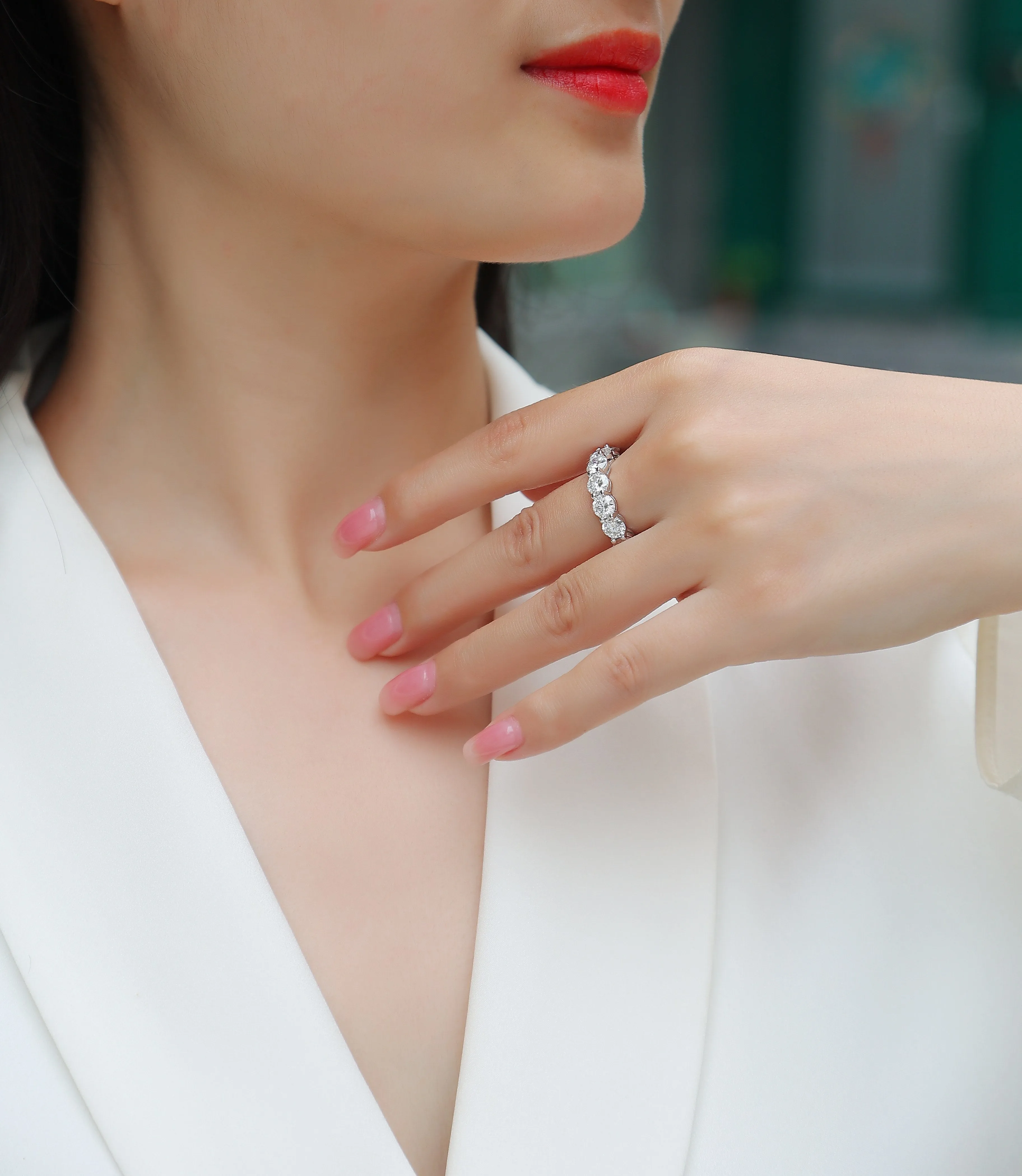 Star-studded moissanite wedding ring in S925 silver platinum-plated, gold colour, size 7, with diamond testability