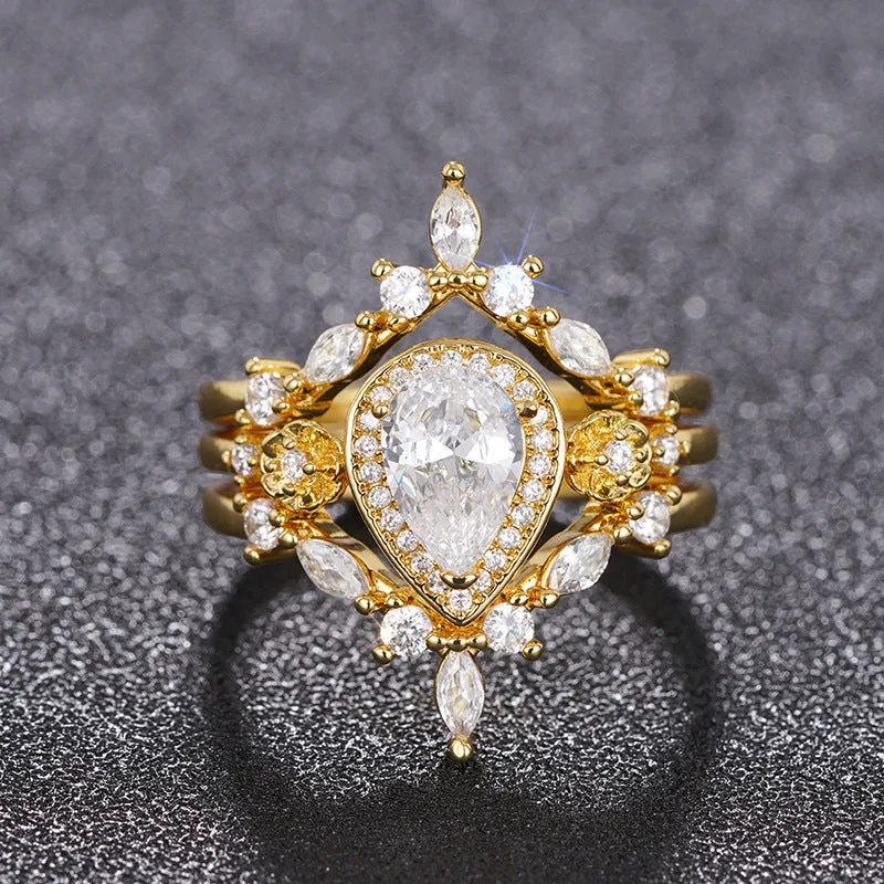 Women's light luxury drop-shaped zircon ring in T0541 yellow gold finish, copper base, geometric water droplet design