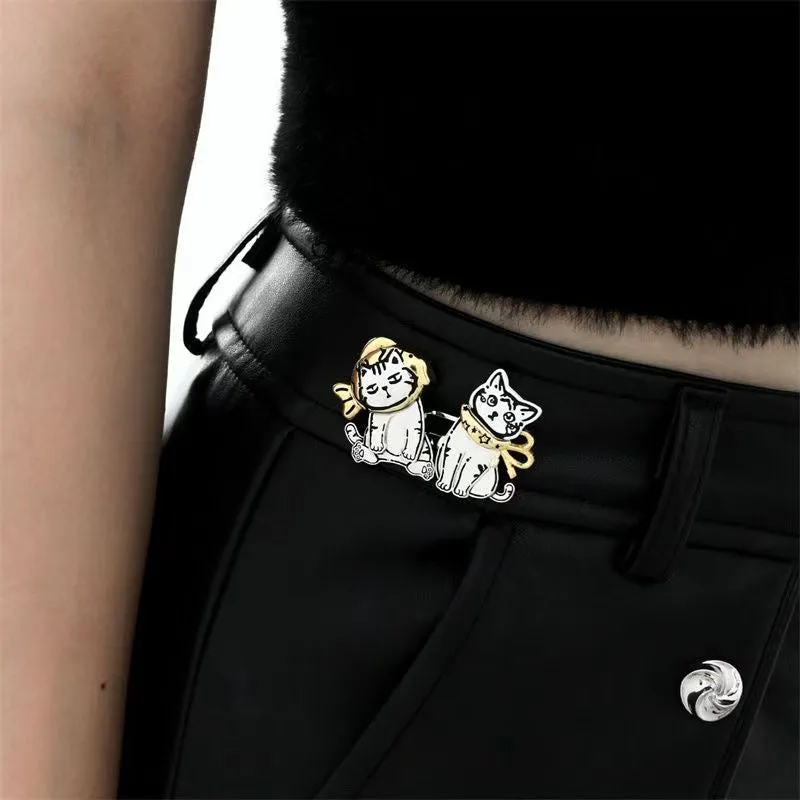 Cartoon naughty cat funny earring ear clip in zinc alloy with electroplated finish, broken ear design