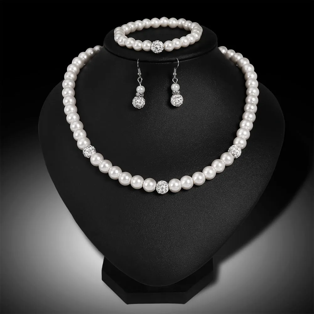 Classic Xiangbala bride wedding jewellery set of three pieces including ring necklace and earrings