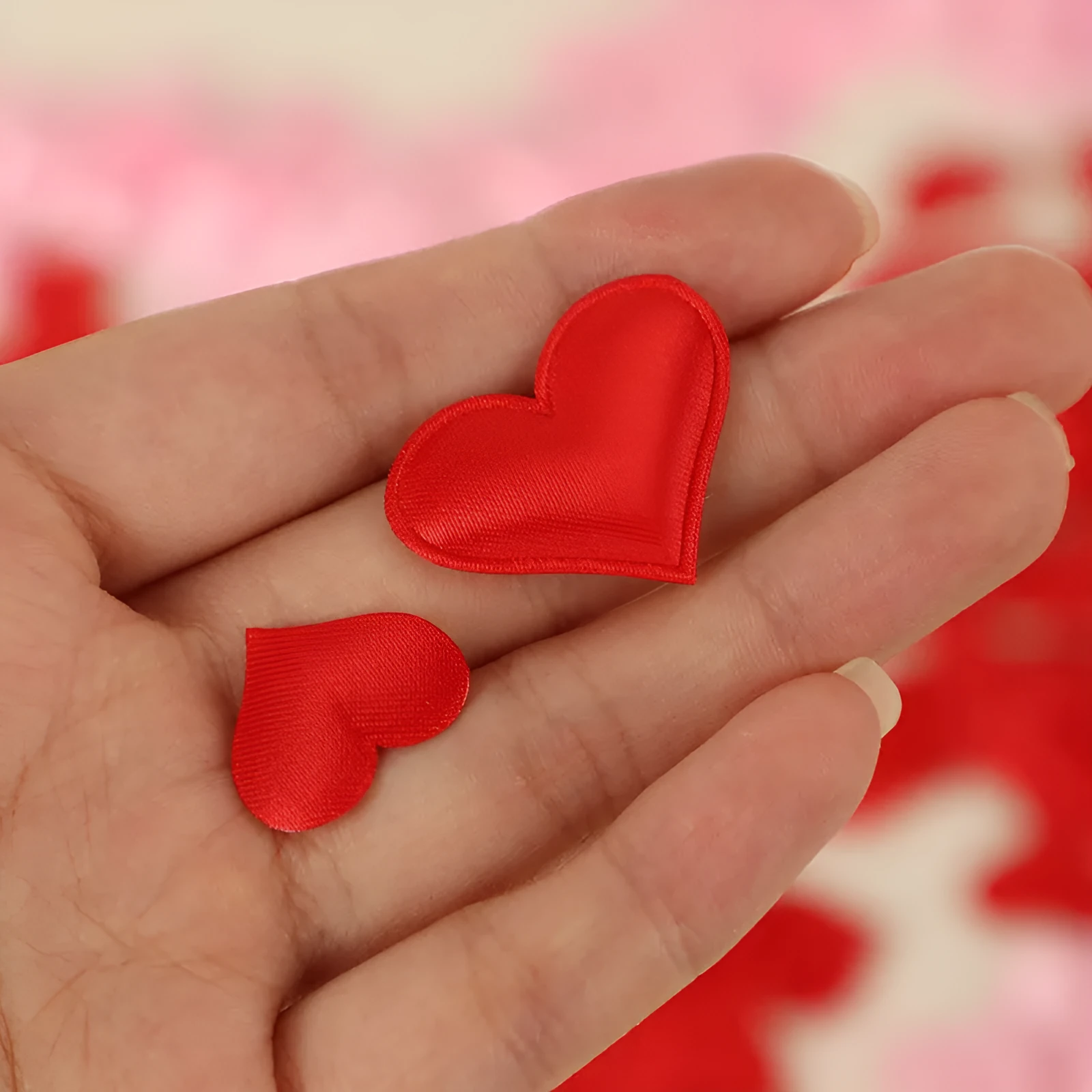 Fabric and sponge wedding bed throwing petals in pink and red, small 2cm and large 3cm sizes