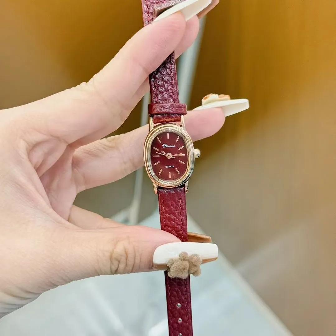 Alloy Chinese style women's wristwatch with 8mm thick case, showing choice of dial designs like octagonal or diamond.