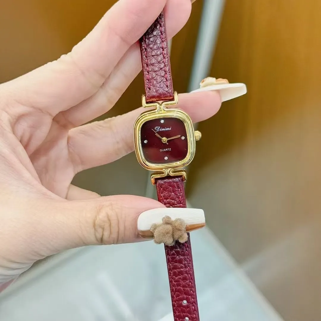 Alloy Chinese style women's wristwatch with 8mm thick case, showing choice of dial designs like octagonal or diamond.