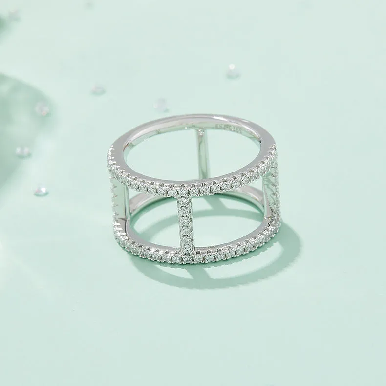 Light chain trendy moissanite ring in platinum-plated S925 silver with GRA certificate