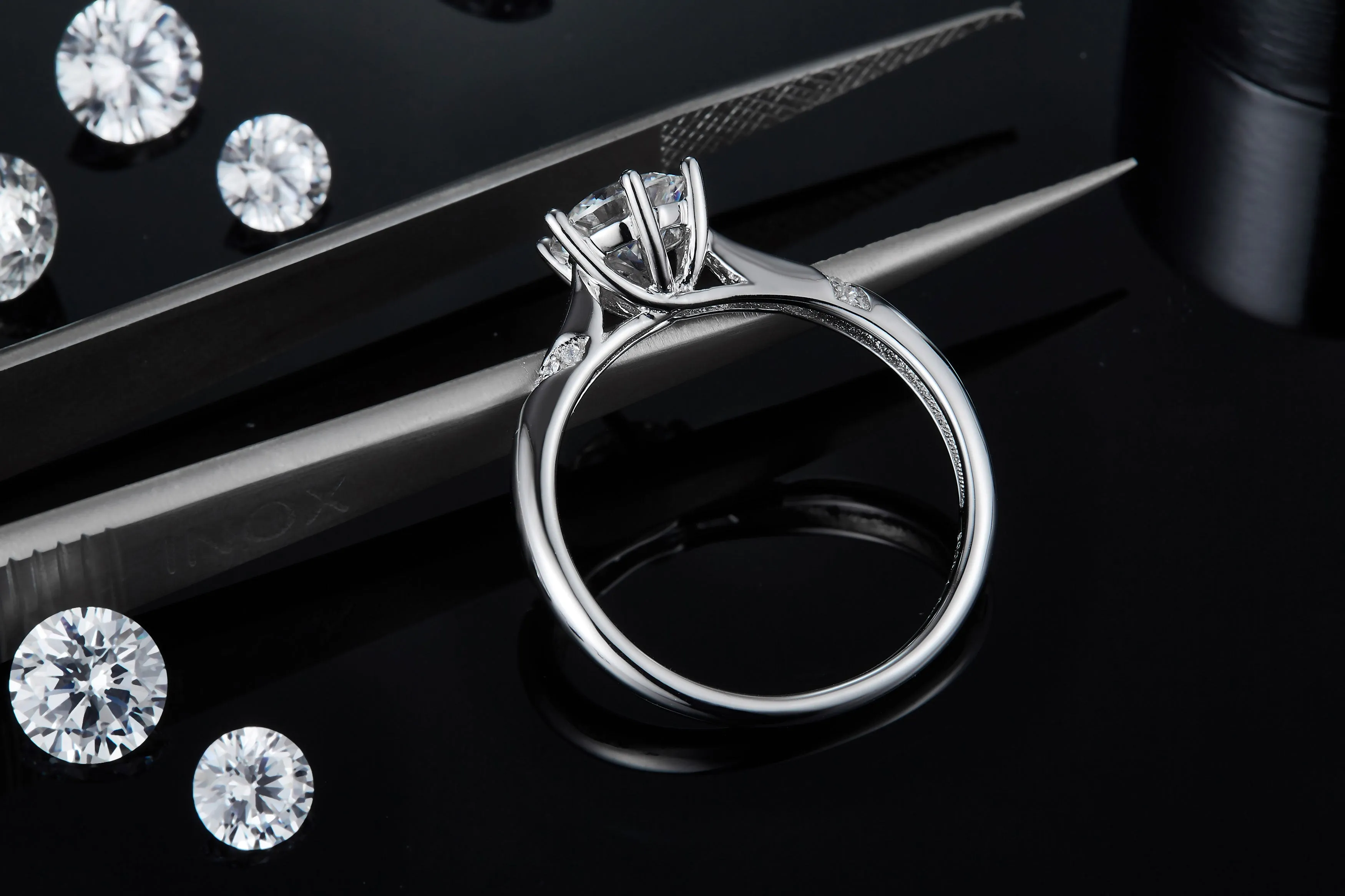 Snow Of The Soul 1 carat moissanite wedding ring set S925 silver platinum plated with GRA certificate gift box