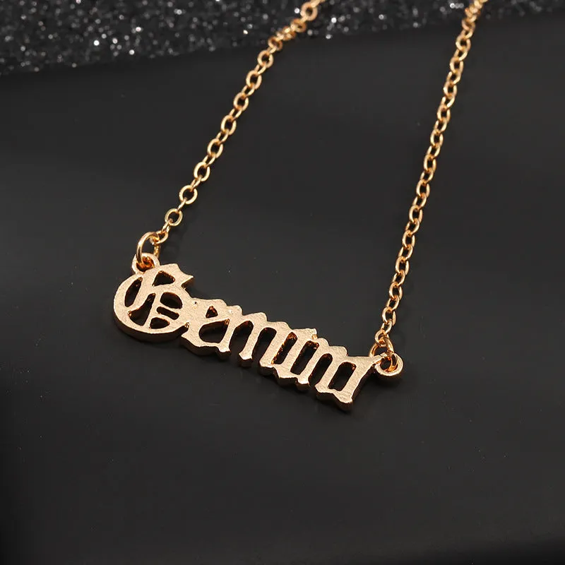 Collier Zodiac Old English alloy pendant necklace with engraved astrology sign symbol