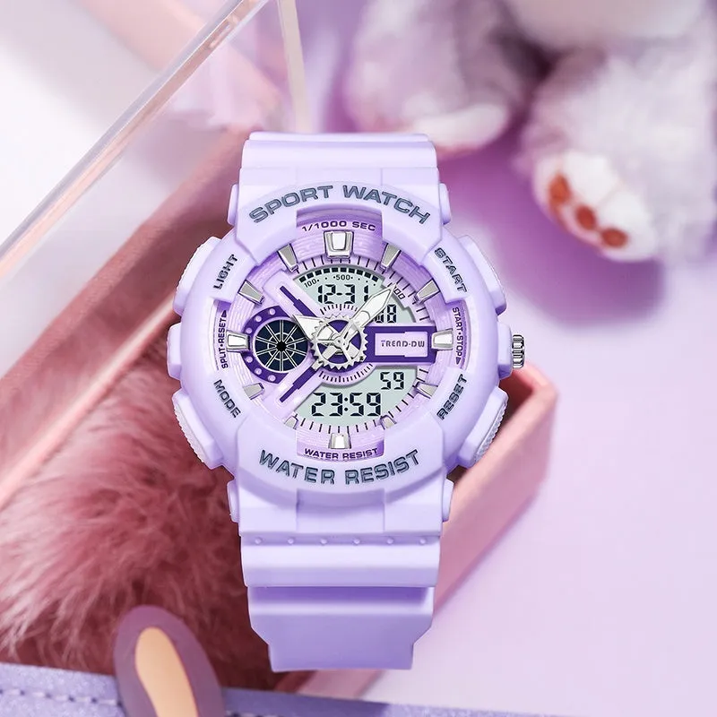 Children's electronic watch with large digital dial and rubber strap in black and silver