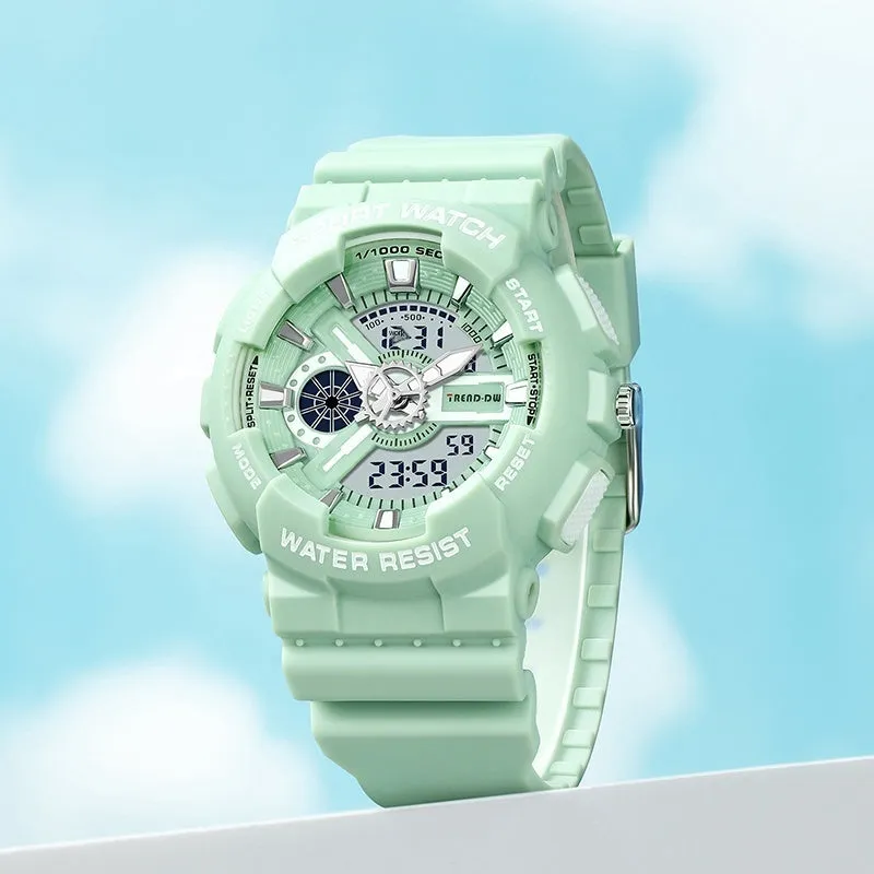 Children's electronic watch with large digital dial and rubber strap in black and silver