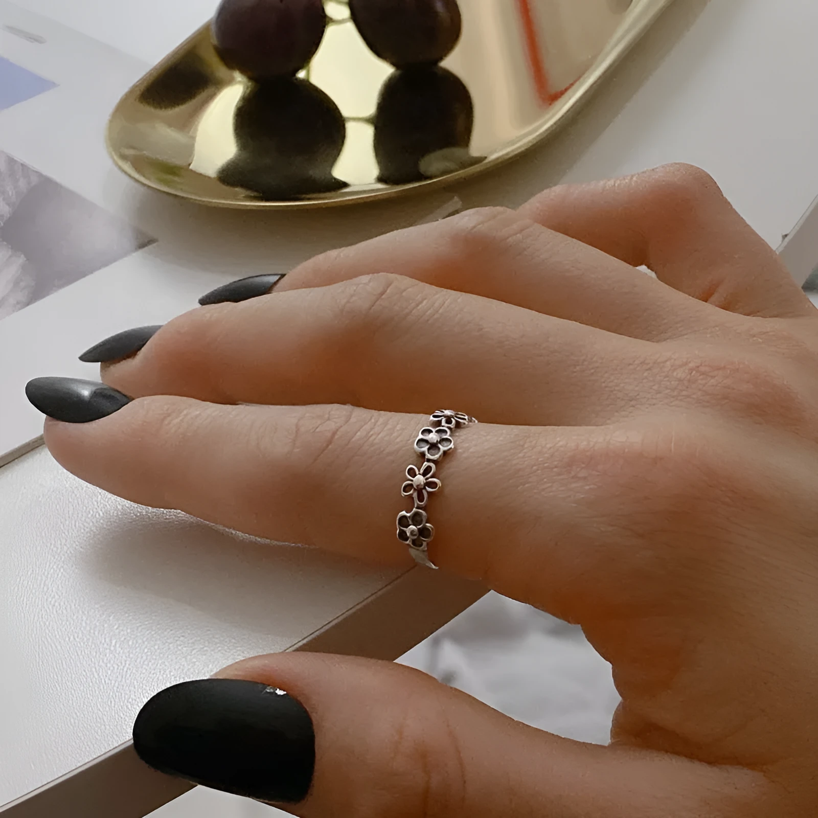 925 sterling silver hollow flower adjustable diamond ring in gold colour