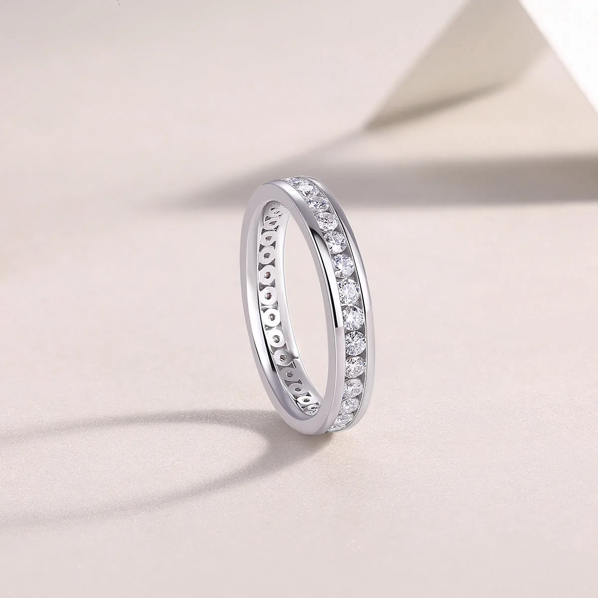 Moissanite star ring with S925 silver platinum-plated band, under 0.1 carat, size 6, showing star-cut stone in gift box