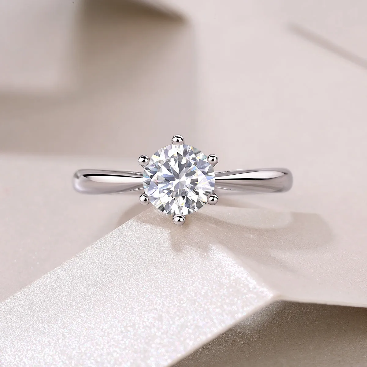 Moissanite wedding ring set with 1 carat S925 silver platinum plating diamond testable in a gift box