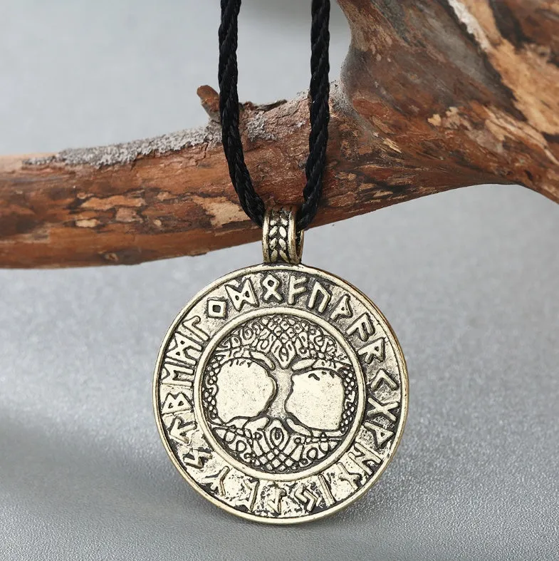 Tree of life necklace in antique silver with alloy pendant and chain