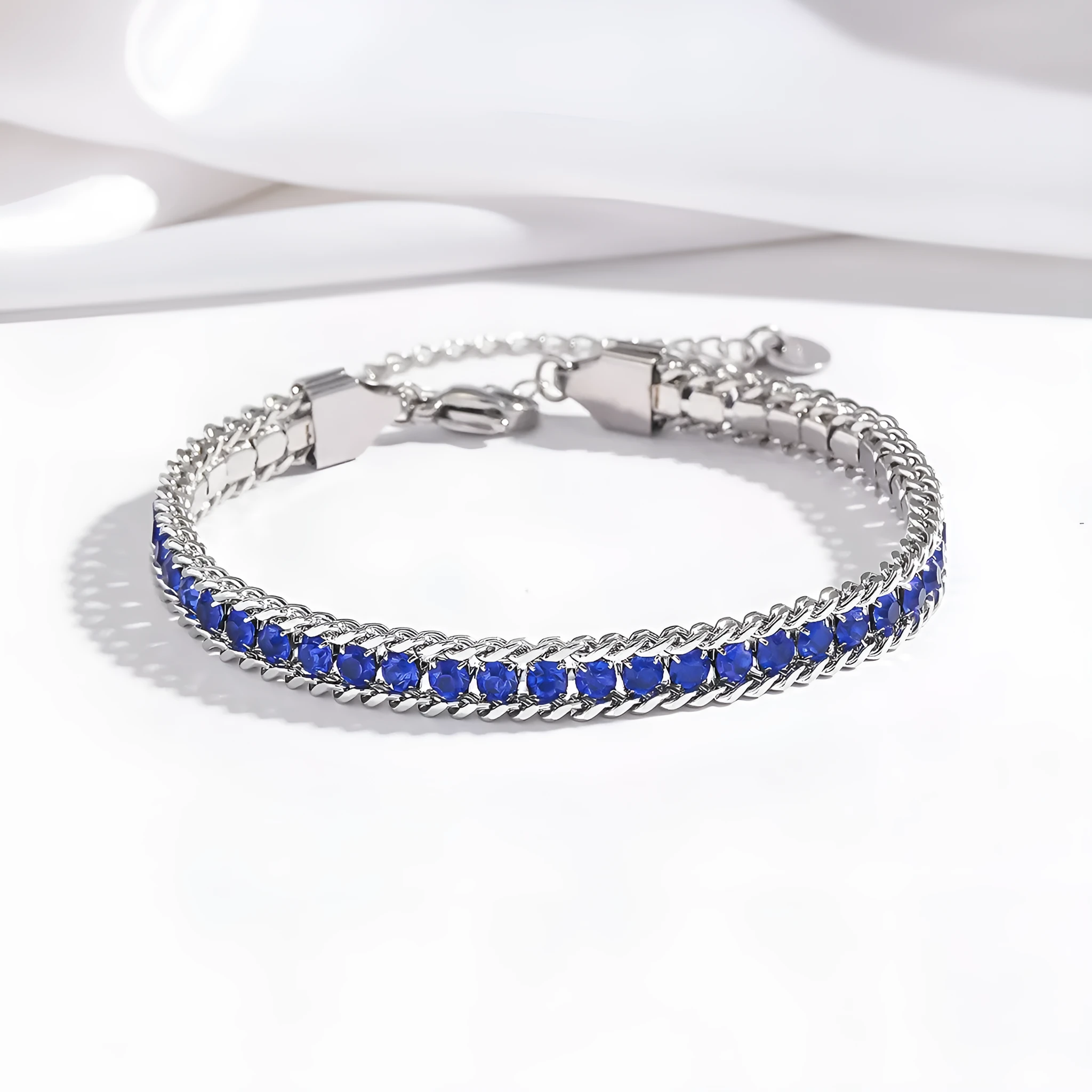 Women's stainless steel full diamond minimalist bracelet in colour TT0269 with electroplating finish